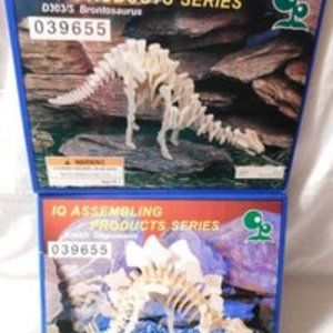 Dinosaur Wood Puzzle Kits Stegosaurus and Brontosaurus